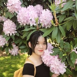 Meet your Posher, Crystal